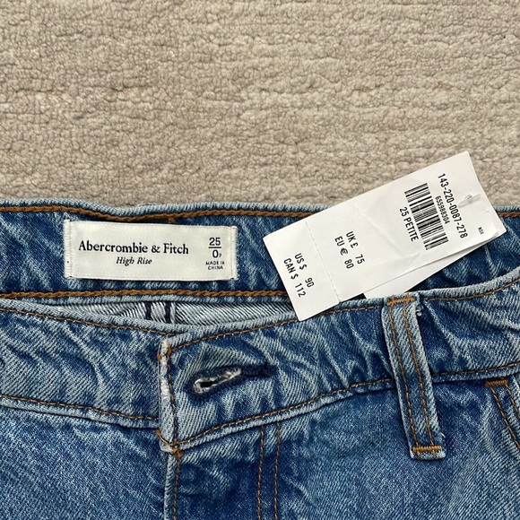 Size 25 PETITE Denim Maxi Skirt, MEDIUM DARK WASHDenim Maxi-Ambercrombie a&f NEW - Picture 2 of 2